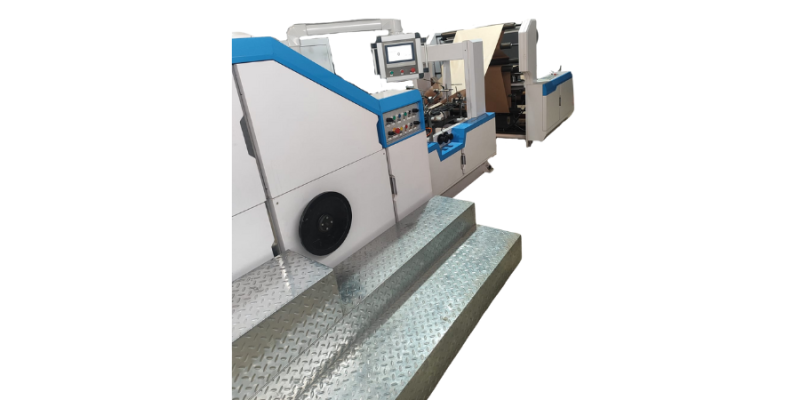 Máquina SOS 030 para Sacos de Papel com Fundo Quadrado - Alimentação em Bobina - Sacos Grandes Máquina SOS 030 para Sacos de Papel com Fundo Quadrado - Alimentação em Bobina - Sacos Grandes