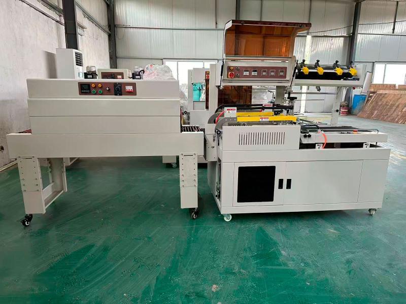 Embaladora Seladora Automática - Cabeçote em L Embaladora Seladora Automática - Cabeçote em L